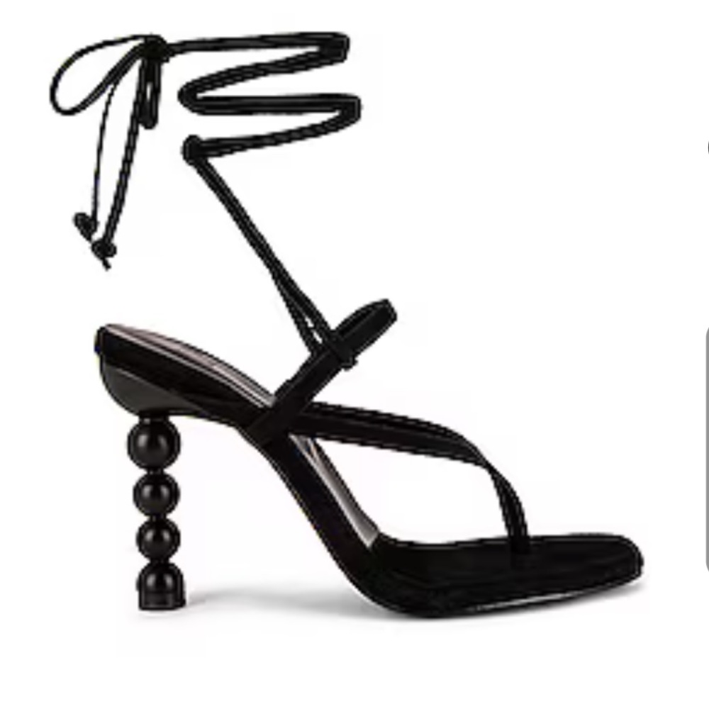 LPA Heels black